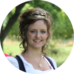 Weinkönigin Laura
